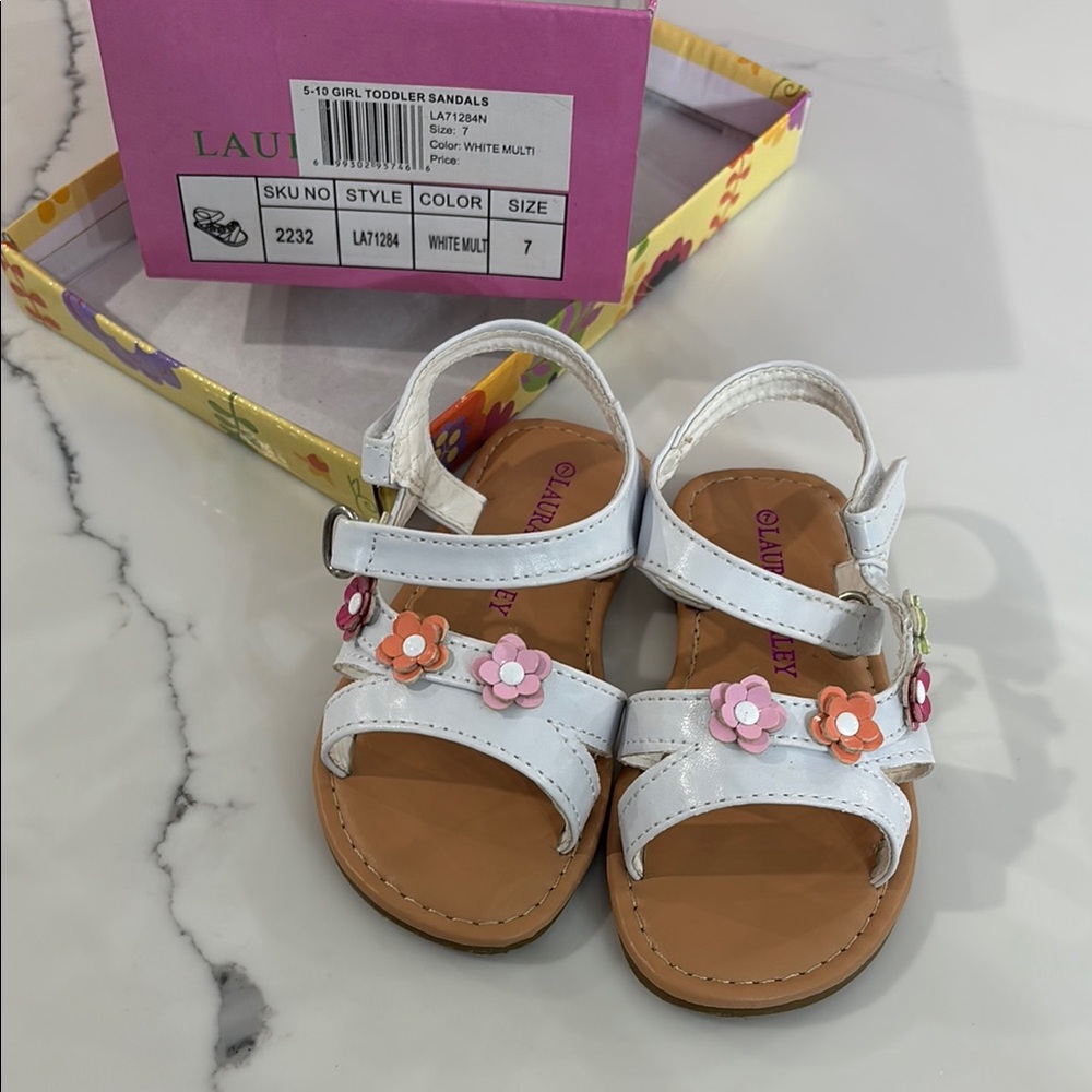 Kids White Floral Sandals